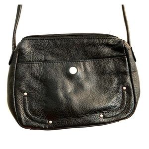 Black crossbody Stone Mountain purse